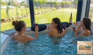 Villa PeSa with Private Pool, Jacuzzi & Sports Garden - 5