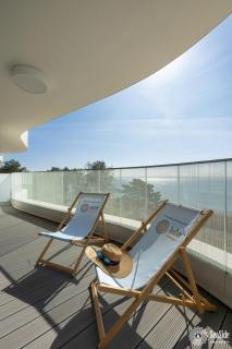 Rogowo PEARL Seaside Apartamenty - prywatne zejście na plażę, basen zewnętrzny, fitness, bawialnia dla dzieci, konsole PlayStation 5, prywatny parking w hali garażowej - 4