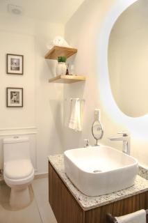 Modern Minimalist Gem in Santa Tere & AC - 6