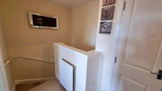 Prime Four House - Perfect for Short & Business stays - 2
