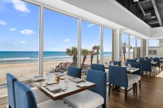 Relaxation by the Waves, Pool View Room 1st Flr - 9