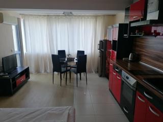 BlueWave Pool Apartaments - 8