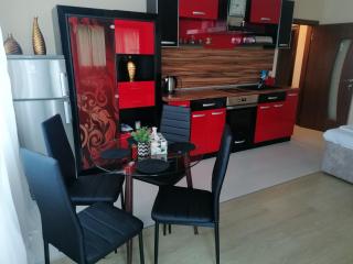 BlueWave Pool Apartaments - 9