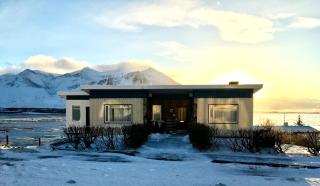 Art & Nature Retreat in Iceland - The Crib Rocks - 9