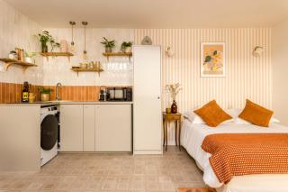 Charming Paris Hideaway in Saint-Germain - 9