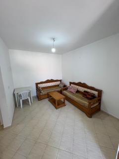 Quiet apartment 3 minutes from the tram - 0
