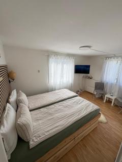 Nordic Stuga by Nedflo Beach - Starlink WiFi - 2