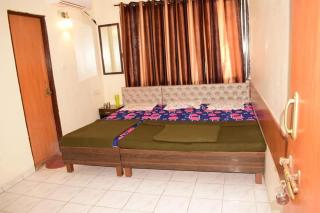 SAIRATNA HOTEL only 1 minute distance from sai temple - 6