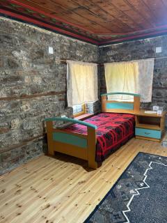 Vila Jani Stone House Fireplace near Përmet Quiet Nature Stay - 6