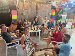 Vlora Backpackers Hostel & Bar LUNGOMARE - 7