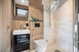 Designer cabin by the sea 40 minutes from Bergen - 6