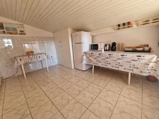Family Retreat Apartment with Sea View Zorya - 3