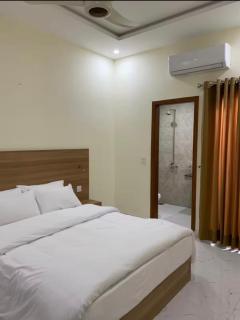 2 bedroom apartment - 6