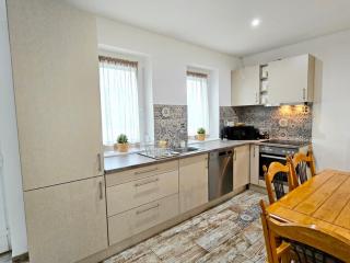 Pool & Park Balaton Apartment - Biro Tours Nr 122 - 1