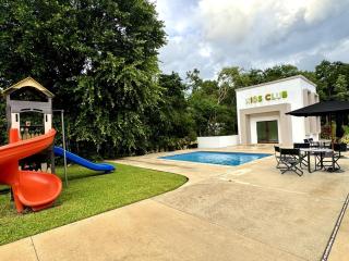 Luxury Oasis Condo Pools, Rooftop & Paddle, Tennis - 9