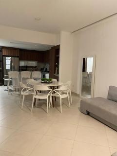Luxury Oasis Condo Pools, Rooftop & Paddle, Tennis - 5