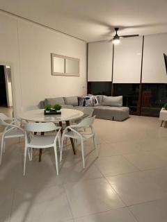 Luxury Oasis Condo Pools, Rooftop & Paddle, Tennis - 4