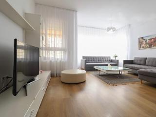 Luna Shine Apartment - 0