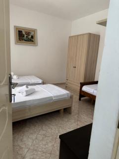 Lake View Rooms PASQYRA Ksamil - 6
