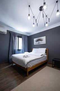 Cozy Specious 2 Bedrooms Apartment Close to Airport - 7