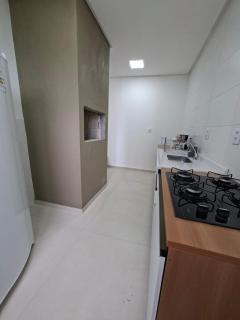 Apto no centro para casal de perfil tranquilo e reservado, anfitrião recebe o hóspede - 3