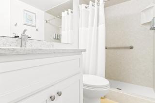 Chateau by the Sea - Cocoa Beach Oceanfront Pet-Friendly Condos with Rooftop Deck & Heated Pool - 3