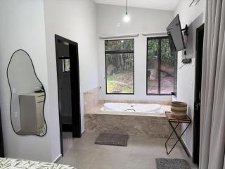 Cabana com hidromassagem em Reserva Natural - 3