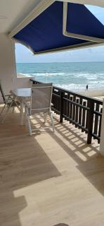Cozy Sea View Flat - 0