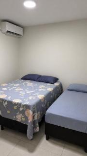 Quarto confortável a 8min do São João - 0