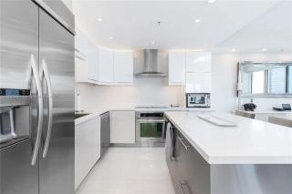 The PH in the heart of Brickell - 3