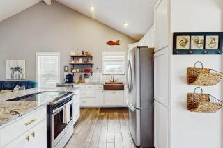 Packsaddle Beach House - 2