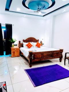 Grand Periyar, Near Kumily Busstation,Thekkady - 0
