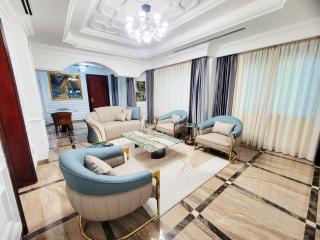 Fountain Palace Hotel & Suites - 4