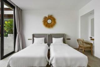 Avienne Spacious 11 BR Private Pool Villa - 4