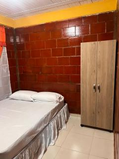 Casa Gilbert Alojamiento al sur de cali Apto 201 - 1