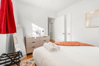 Spacious 5BR Arlington Home with Parking & Yard - Woodrow - 5