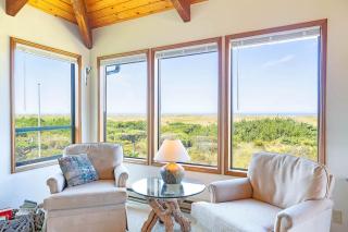 Haven Hideaway - Ocean Views from Every Room - 5