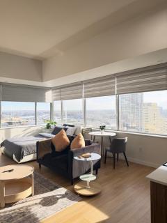 dynasty living - 1