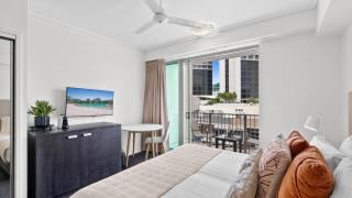 Mantra Hotel Room - 5