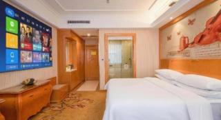 Vienna Hotel Guangzhou Airport Gaosu Pingsha - 8