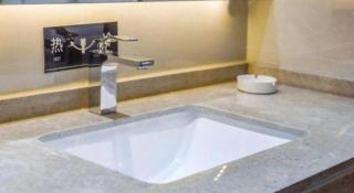 City Comfort Inn Guiyang Financial City - 4