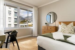Stylish 1 bed ideally located in Green Point - 2