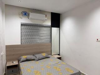 Spacious Luxury Stay with All Amenities - 1