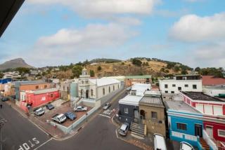 Stylish Loft at 117 on Strand with Balcony Views - Cape Town - 4