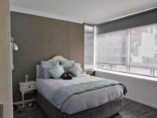 Sea Point 2-Bed walk to shops and restaurants - 3