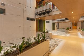 Elegant 1-Bed with City Views No Loadshedding - 1