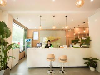 GreenTree Inn Express Henan Xinyang Huaibin County - 4