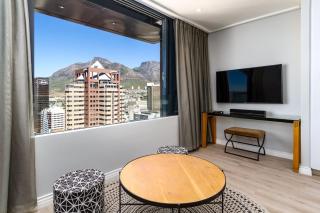 Stylish 27th Floor Studio on Bree Street - 0