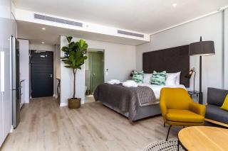 Stylish 27th Floor Studio on Bree Street - 1