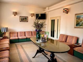 Hotel Dover Rooms & Coffee Adults Friendly - 2